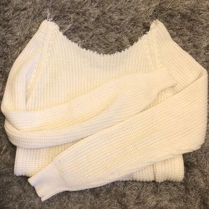 KNIT SWEATER